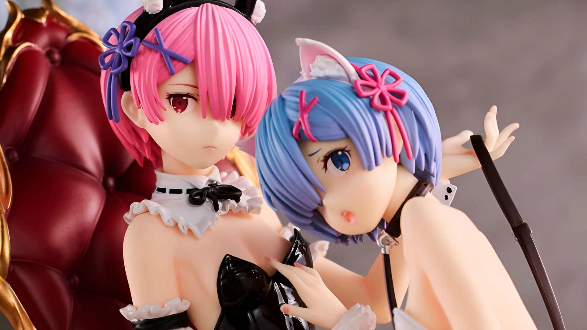 Ram y Rem visten sensuales atuendos para una figura — Kudasai