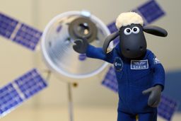 El primer vuelo de la misión Artemisa tiene un nuevo astronauta: la Oveja Shaun